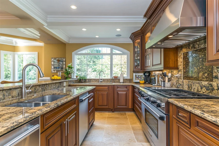 Sleek Kitchen Cover